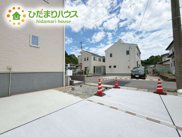 いわき市中岡町1丁目1期　新築戸建　1号棟の駐車場|ご家族でお車に乗る方に！駐車場3台分あります！
