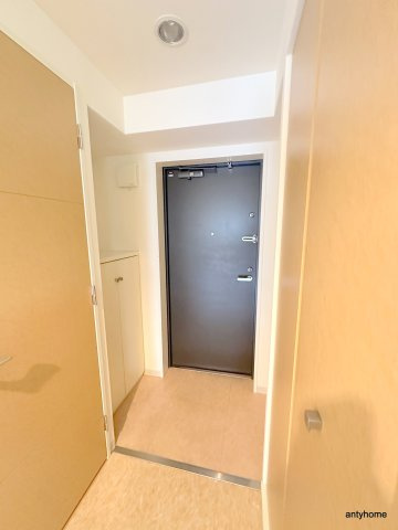 KDXレジデンス難波　仲介手数料無料の玄関