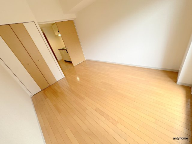 KDXレジデンス難波　仲介手数料無料の居間・リビング