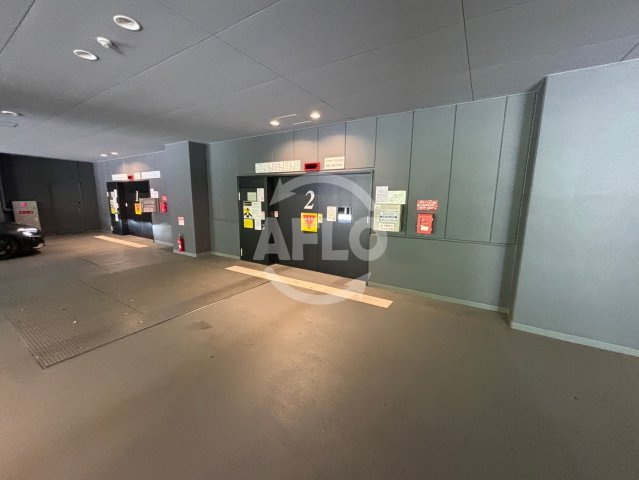プレサンスレジェンド堺筋本町タワーの駐車場|プレサンスレジェンド堺筋本町タワー　駐車場