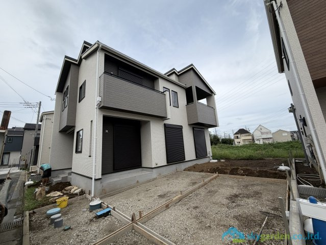 平塚市入野　新築戸建　全3棟2号棟