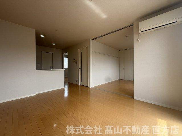 北九州市八幡西区楠橋南３丁目のアパートの居間・リビング