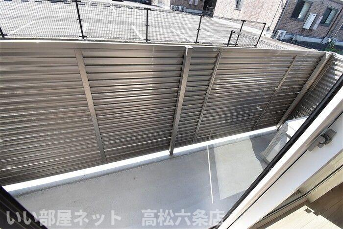 セジュール六条Ｃのバルコニー