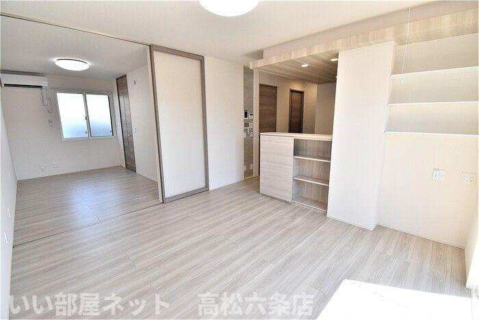セジュール六条Ｃの居間・リビング