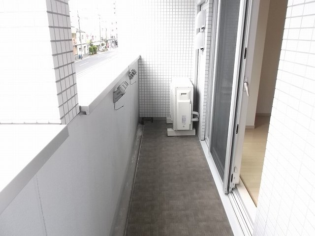 ダイナ大島のバルコニー