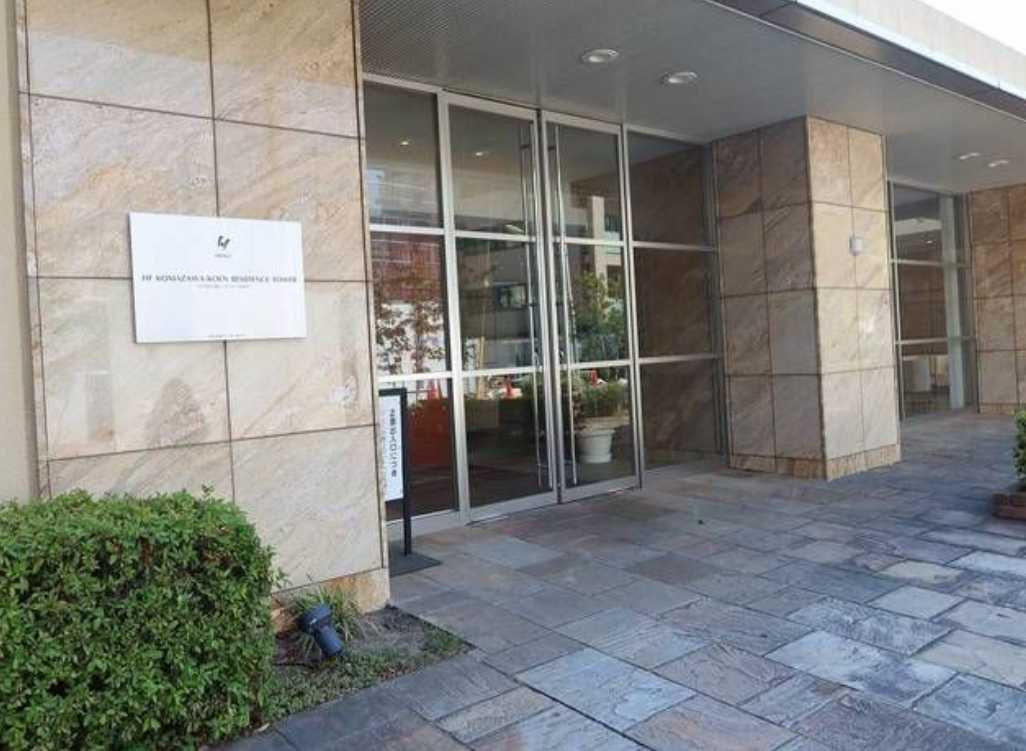 HF駒沢公園レジデンスTOWER　駅近　礼金0　タワー型マンションのエントランス
