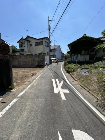 売地　高崎市相生町の前面道路含む現地写真