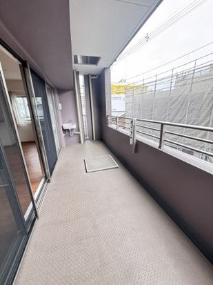 パークホームズ茨木西駅前町のバルコニー