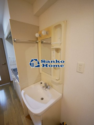 ステージファースト神田の洗面所