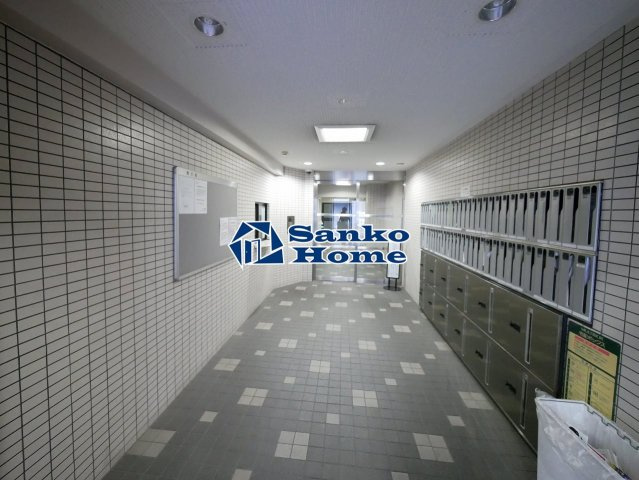 ステージファースト神田のロビー