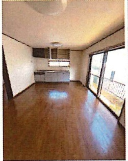 平塚市広川　中古戸建　39.35坪の内装|お料理に集中しやすい「壁掛けキッチン」がございます◎
