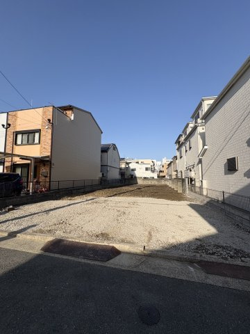 【前面道路含む現地写真】の画像