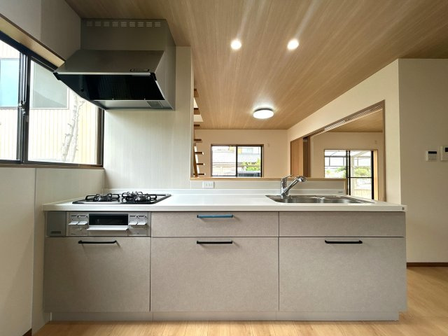 リフォーム済中古戸建　本巣市早野　平成10年築のキッチン