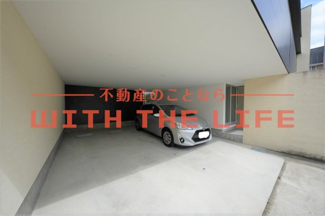 PASSAGE　REPOSER（パサージュルポゼ）【キャッシュバック対象物件】の駐車場|駐車場完備です