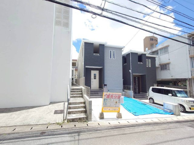 ■■宜野湾市嘉数-2号棟（全2棟）の外観|落ち着いた雰囲気の外観です