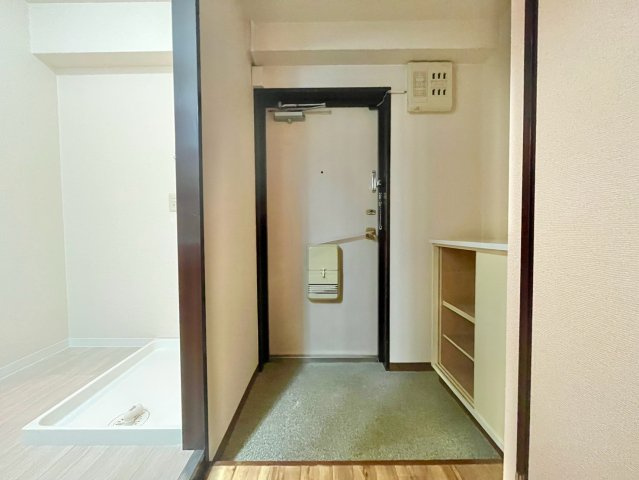 ルナパリスの玄関
