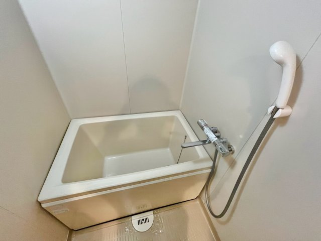 グレイスコートたちばなの浴室