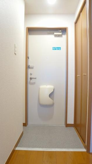 サンプリムローズの玄関|シンプルで使いやすい玄関です