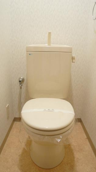 サンプリムローズのトイレ|清潔感のあるトイレです