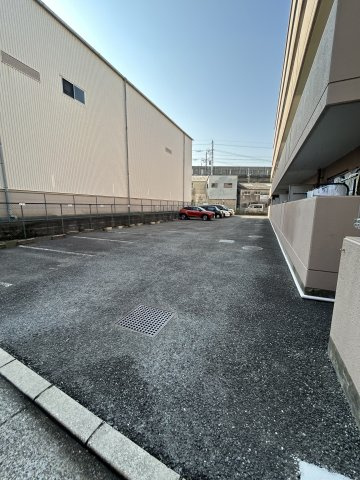 イマキタハイツ29の駐車場