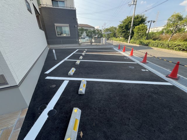 フジパレス岸和田下松の駐車場