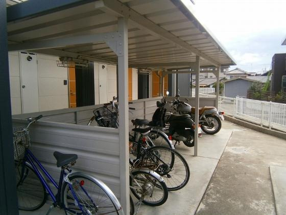 フジパレスしんしゅうのその他共用部分|自転車置場です