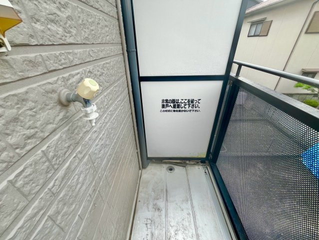 フジパレス下池田パセオのバルコニー