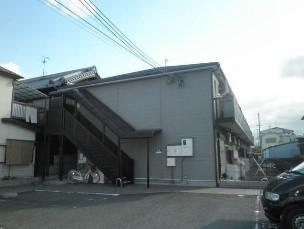 フジパレス下池田パセオの駐車場|カースペースがあります