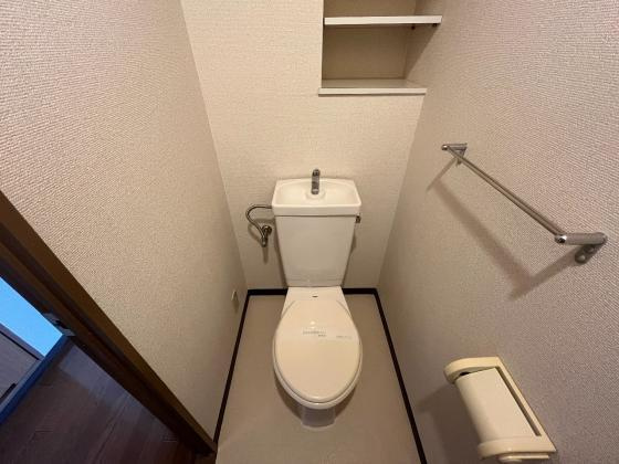 ライオンズマンション泉南樽井第2のトイレ|シンプルで使いやすいトイレです