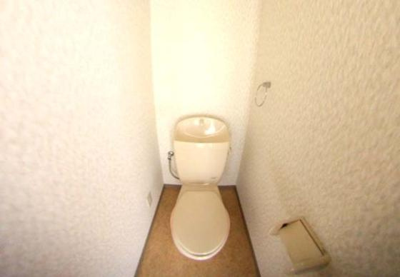 モンテテール額原のトイレ|清潔感のあるトイレです