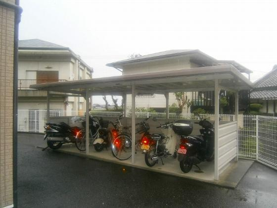 ハーブプラザ和泉鳥取Ⅲ番館のその他共用部分|自転車置場です