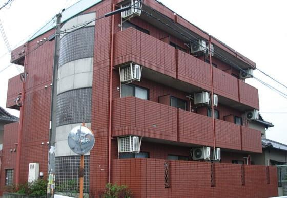 シャルマンフジ東岸和田弐番館のエントランス|落ち着いたエントランスです