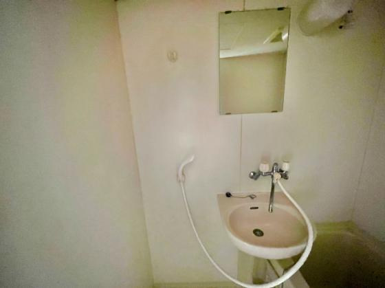 クリスタルⅠの洗面所|コンパクトで使いやすい洗面所
