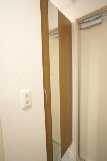 エーデルハウスの玄関