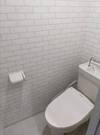 コスモ二色浜Ⅰのトイレ|ゆったりとした空間のトイレです