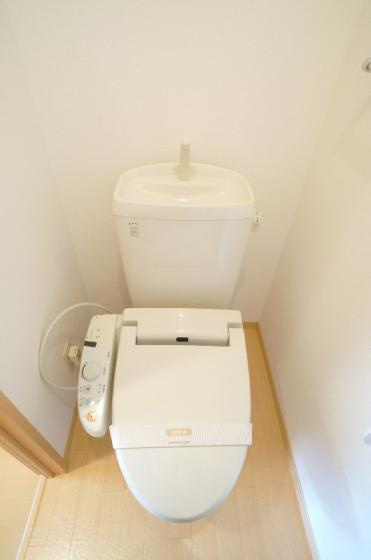 オアシスMARUGENのトイレ|コンパクトで使いやすいトイレです