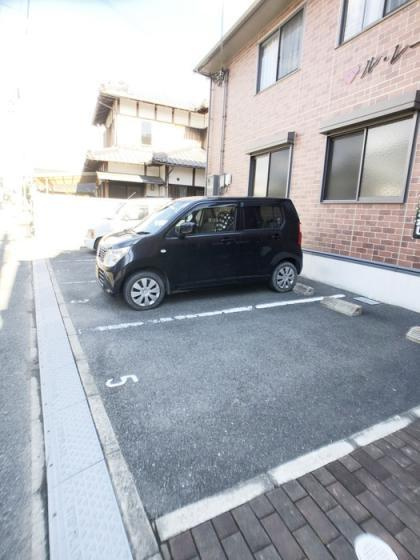 ル・レーヴの駐車場|駐車場です