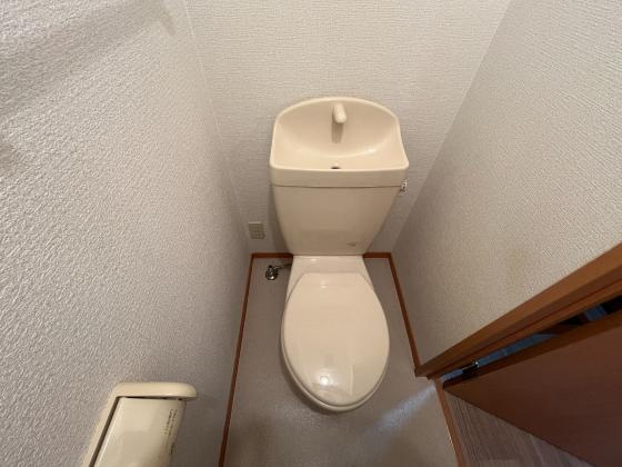 フローラ岡本のトイレ|落ち着いたトイレです