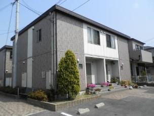クレール琴山Eのエントランス|建物の内部です