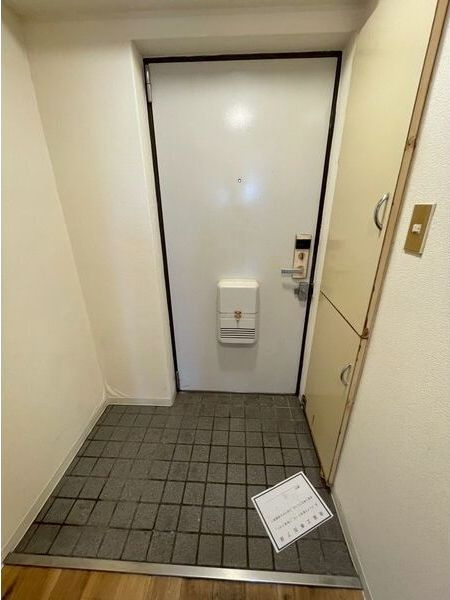 アバンティ貝塚2番館のトイレ|ゆったりとした空間のトイレです