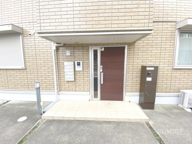 グレイスヴィラ　参番館のエントランス|建物入り口です☆彡