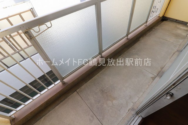 大阪市鶴見区今津南２丁目の賃貸マンションのバルコニー
