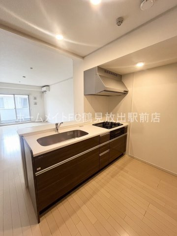 東大阪市稲田本町１丁目のアパートのキッチン