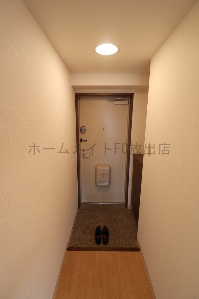 大阪市城東区永田１丁目の賃貸マンションの玄関