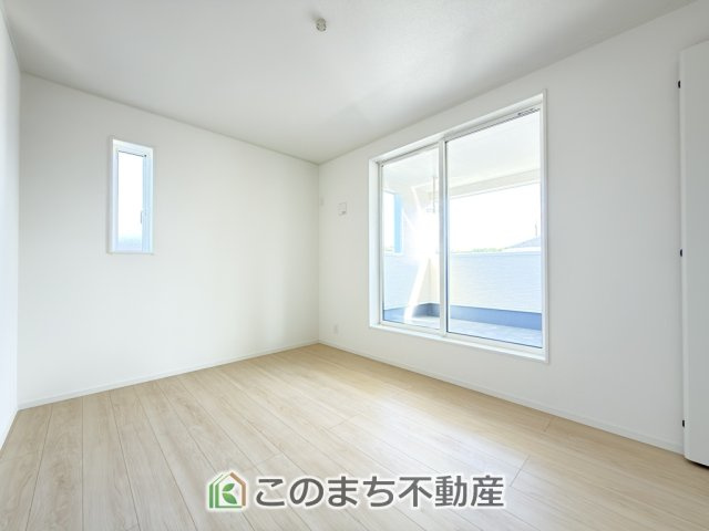 CradleGarden 那須塩原市若草町第8の洋室|白でデザインした清潔感のある寝室用意しています。