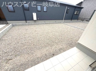 【庭】 | 岐阜市河渡新築建売全5棟！長期優良住宅！耐震等級3・住宅性能評価書取得した安心安全なお家です♪ | 岐阜市河渡新築建売全5棟！長期優良住宅！耐震等級3・住宅性能評価書取得した安心安全なお家です♪
