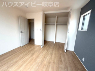 【洋室】 | 岐阜市河渡新築建売全5棟！長期優良住宅！耐震等級3・住宅性能評価書取得した安心安全なお家です♪ | 岐阜市河渡新築建売全5棟！長期優良住宅！耐震等級3・住宅性能評価書取得した安心安全なお家です♪