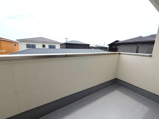 【バルコニー】 | 岐阜市河渡新築建売全5棟！長期優良住宅！耐震等級3・住宅性能評価書取得した安心安全なお家です♪ | 岐阜市河渡新築建売全5棟！長期優良住宅！耐震等級3・住宅性能評価書取得した安心安全なお家です♪