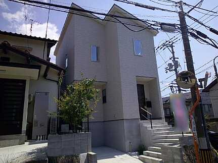 安芸郡府中町八幡４丁目の外観