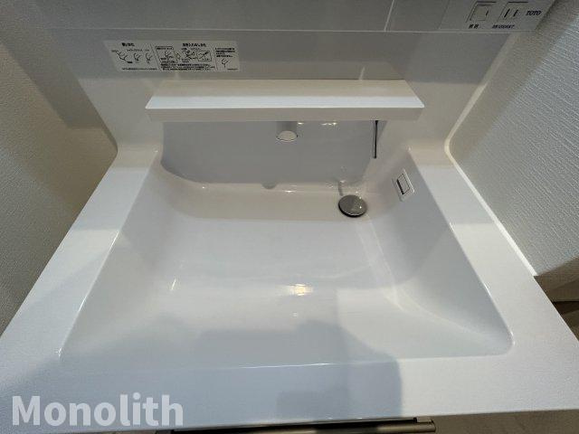 シャーメゾンリッシュ高石の洗面所